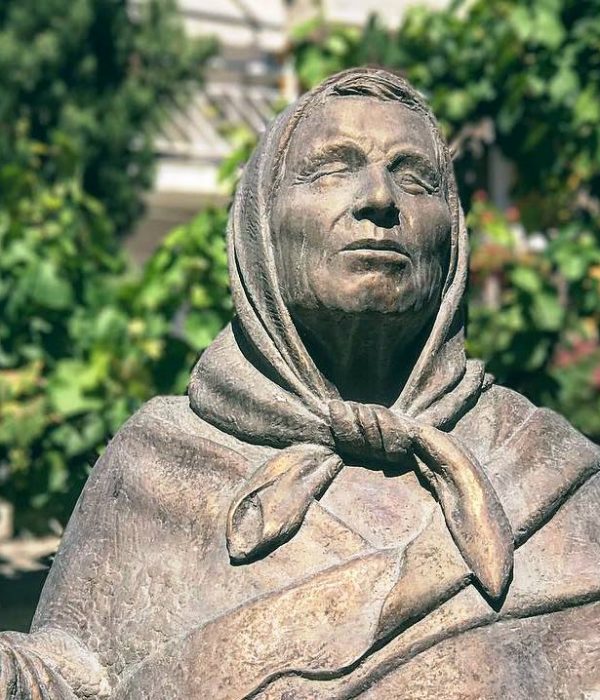 BABA VANGA